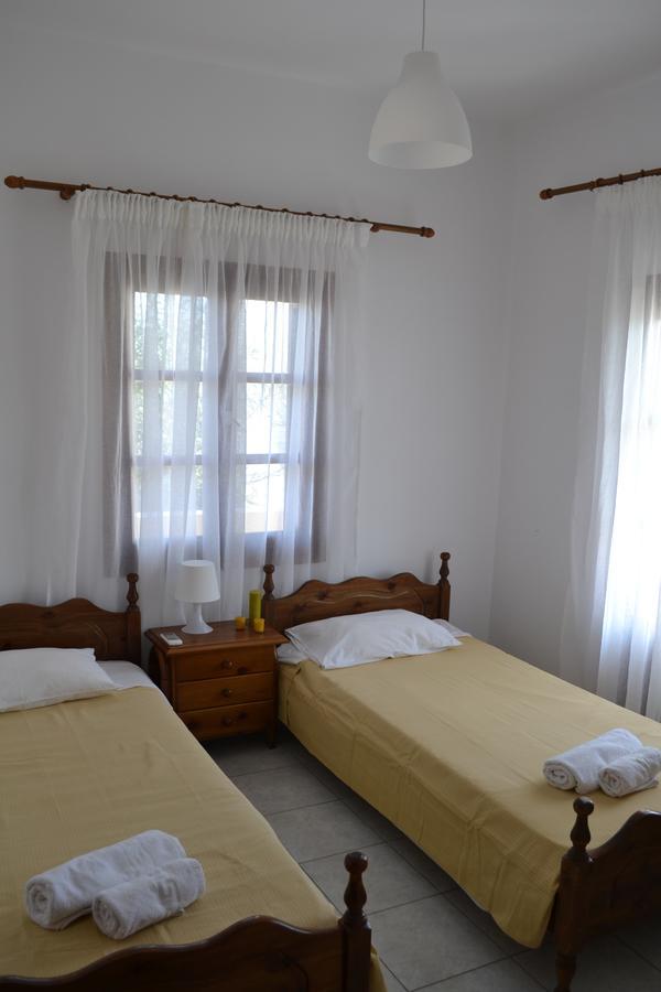 Floralia Hotel Karterádosz Kültér fotó